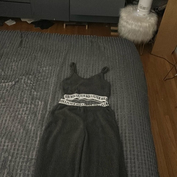 Hollister lounge sleep set - Picture 1 of 5